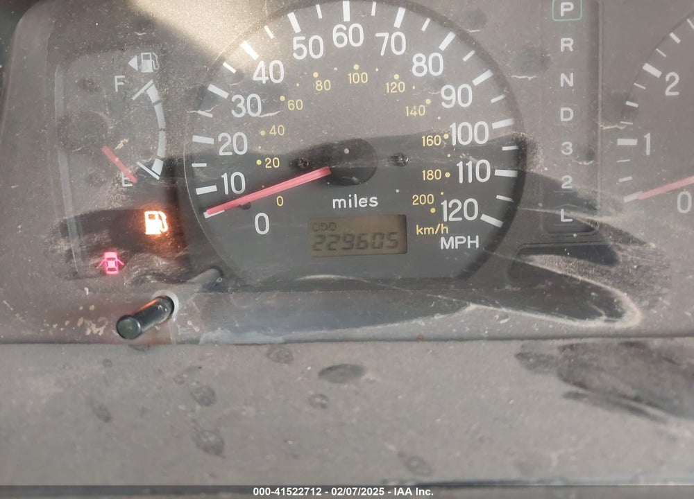 2000 MITSUBISHI MONTERO SPORT LS/XLS VIN: JA4MT31H2YP041757