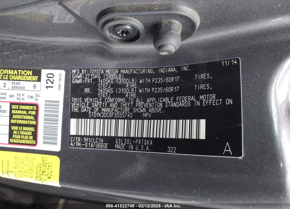 2015 TOYOTA SIENNA XLE 8 PASSENGER VIN: 5TDYK3DC6FS555740