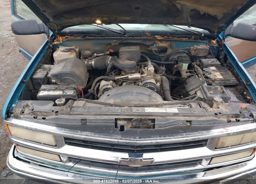 1997 CHEVROLET C1500 FLEETSIDE VIN: 1GCEC14R2VZ125337