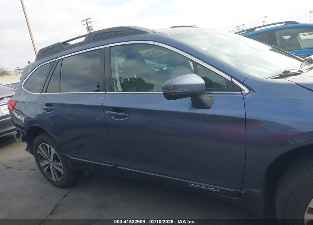 2018 SUBARU OUTBACK 2.5I PREMIUM VIN: 4S4BSAFC8J3245781