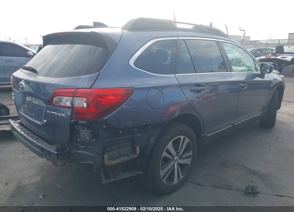 2018 SUBARU OUTBACK 2.5I PREMIUM VIN: 4S4BSAFC8J3245781