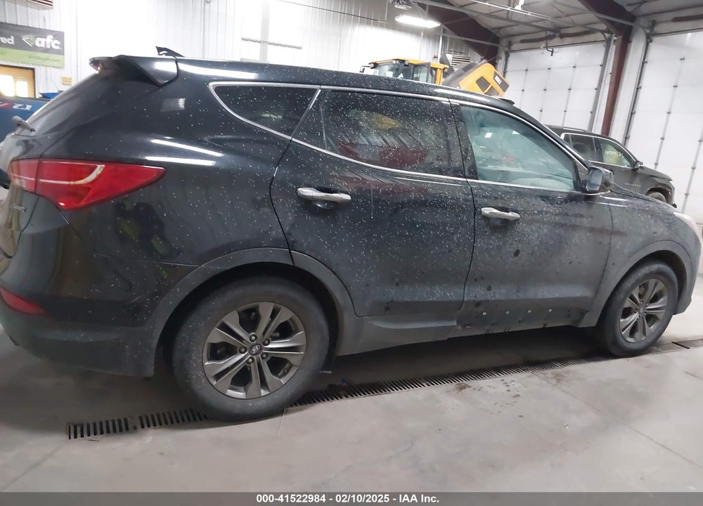 2016 HYUNDAI SANTA FE SPORT VIN: 5XYZT3LB5GG323185