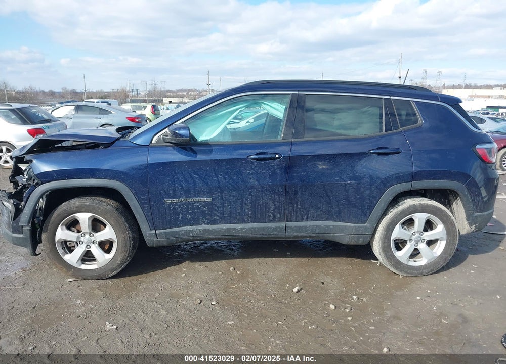 2018 JEEP COMPASS LATITUDE 4X4 VIN: 3C4NJDBB8JT470418