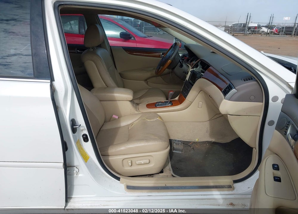 2005 LEXUS ES 330 VIN: JTHBA30G655129163