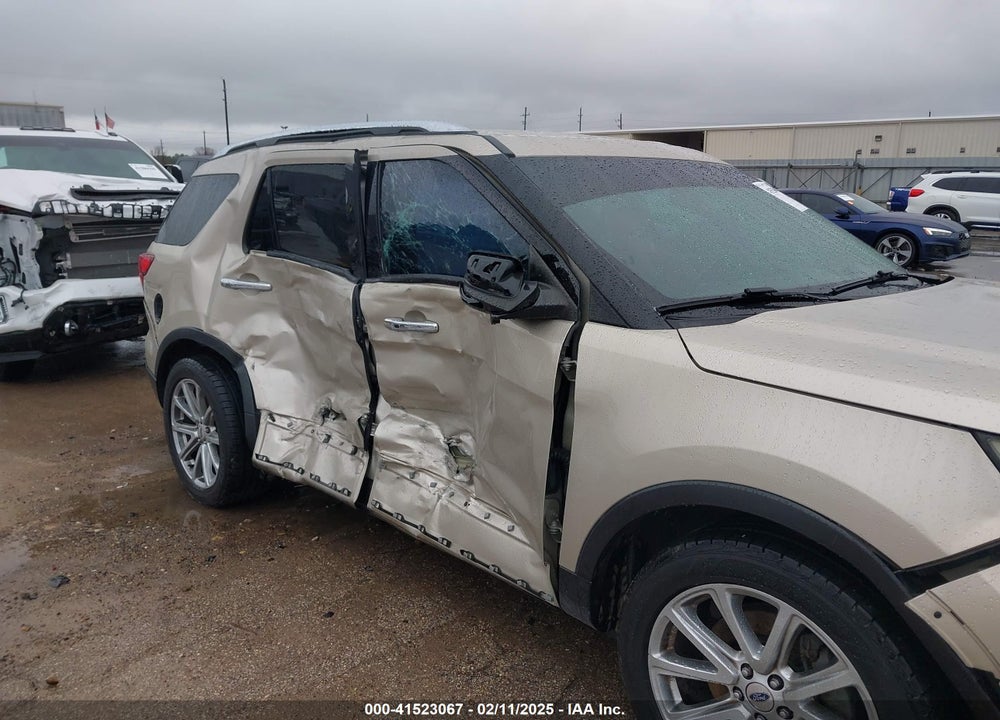 2017 FORD EXPLORER VIN: 1FM5K7FH8HGC08423