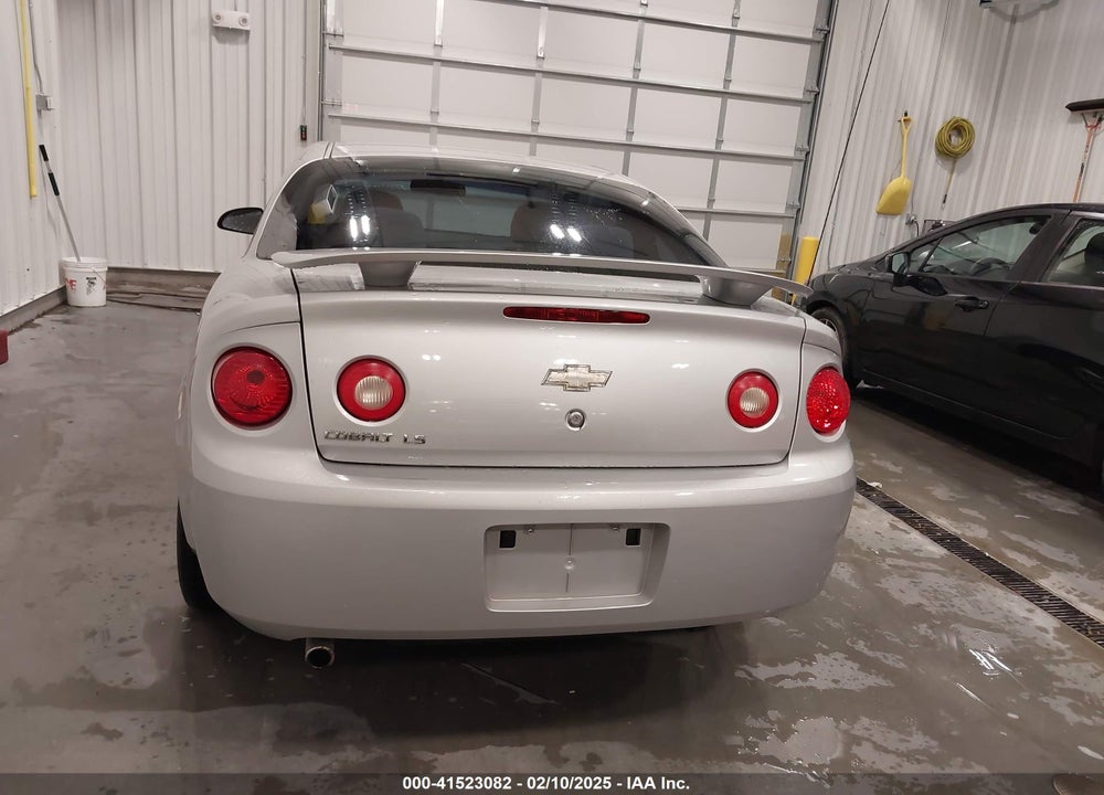 2007 CHEVROLET COBALT VIN: 1G1AK15F777281841