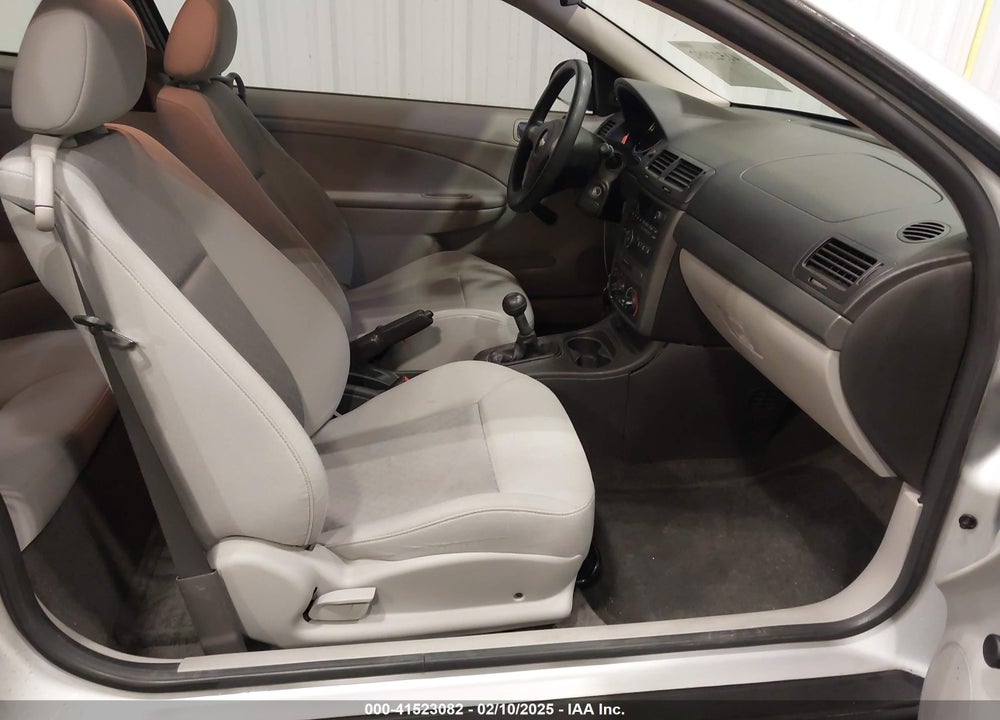 2007 CHEVROLET COBALT VIN: 1G1AK15F777281841