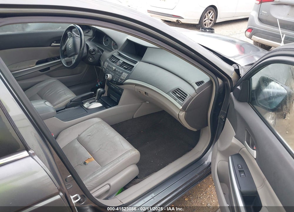 2008 HONDA ACCORD SDN VIN: 1HGCP26828A150488