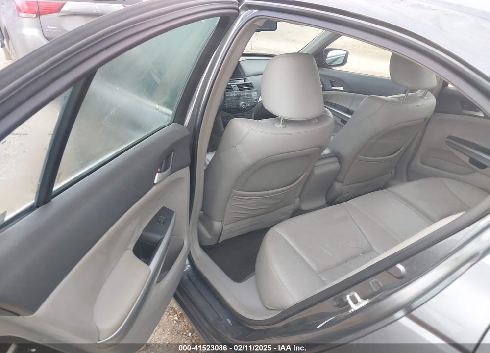 2008 HONDA ACCORD SDN VIN: 1HGCP26828A150488