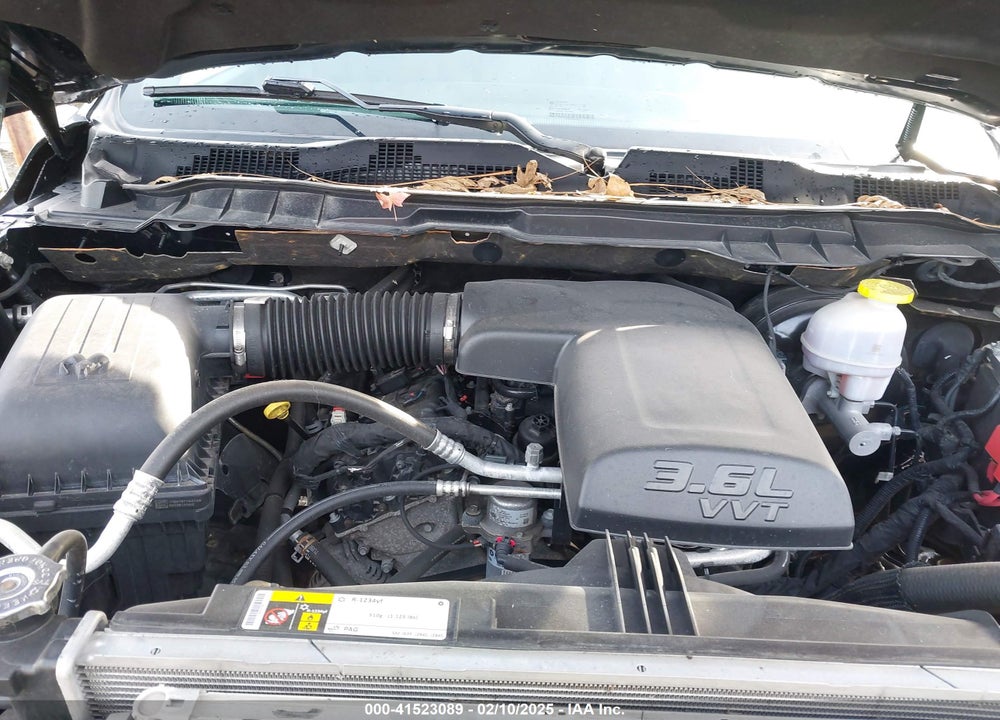 2021 RAM 1500 CLASSIC VIN: 1C6RR7GG3MS562307