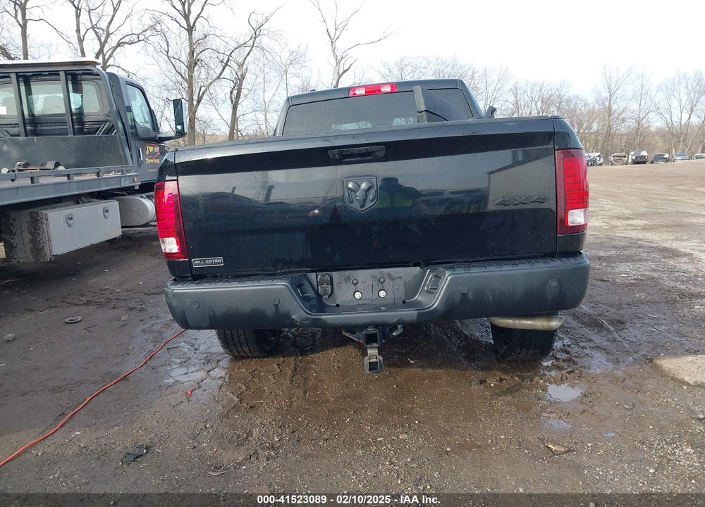 2021 RAM 1500 CLASSIC VIN: 1C6RR7GG3MS562307