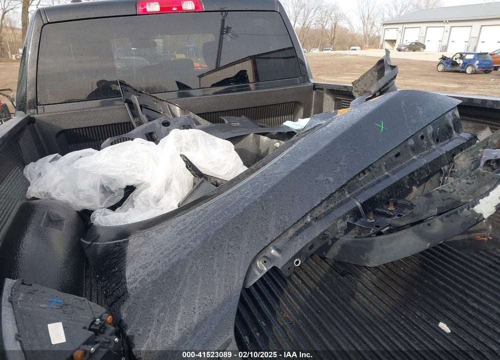 2021 RAM 1500 CLASSIC VIN: 1C6RR7GG3MS562307