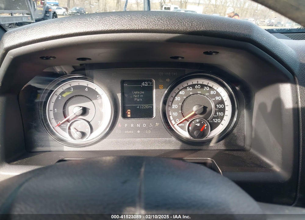 2021 RAM 1500 CLASSIC VIN: 1C6RR7GG3MS562307