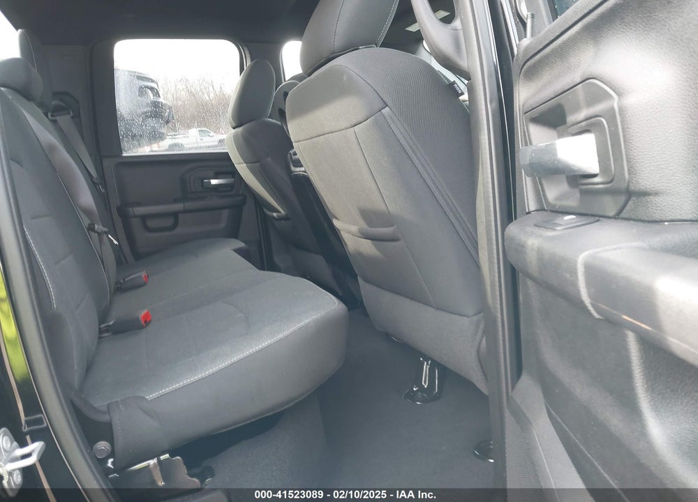 2021 RAM 1500 CLASSIC VIN: 1C6RR7GG3MS562307
