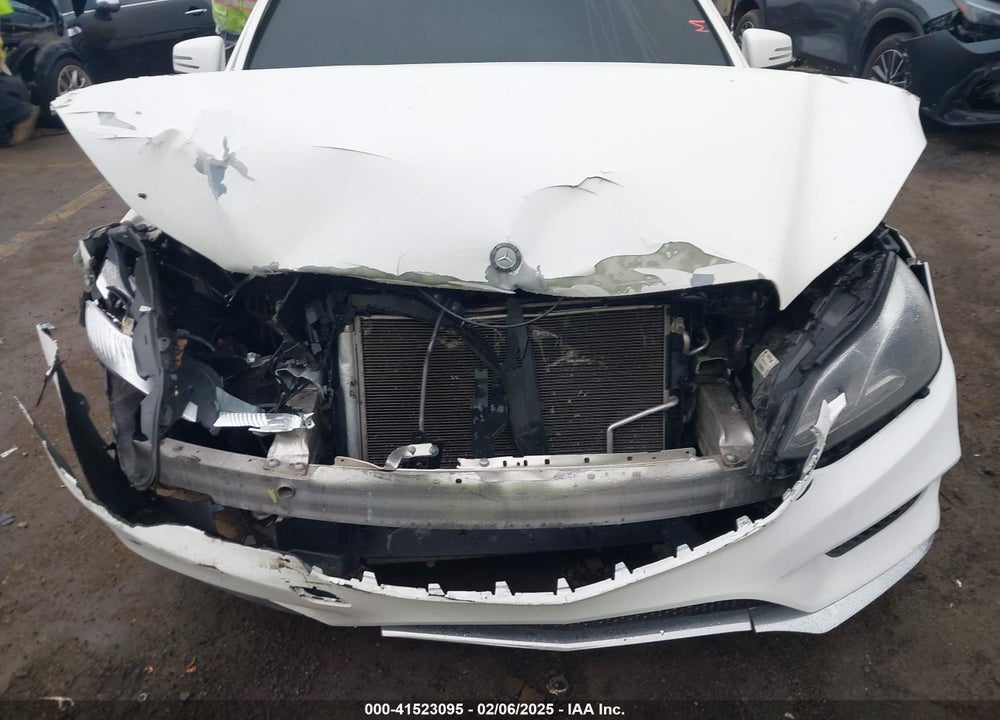 2014 MERCEDES-BENZ E 350 VIN: WDDHF5KB8EB031284