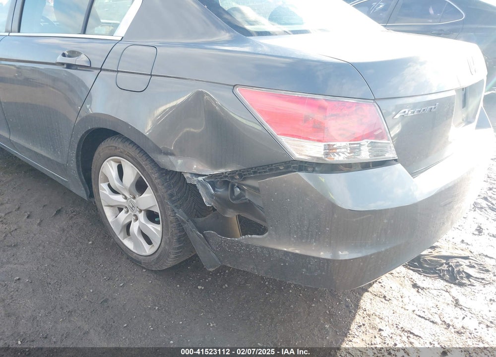 2010 HONDA ACCORD VIN: 1HGCP2F77AA002026