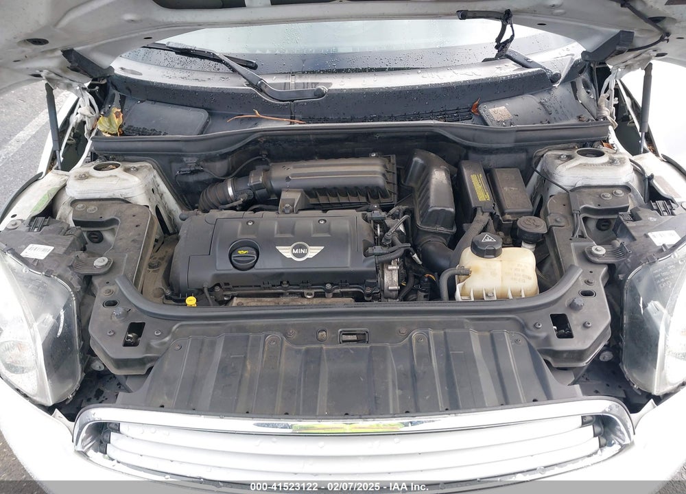 2011 MINI COOPER COUNTRYMAN VIN: WMWZB3C54BWM00926