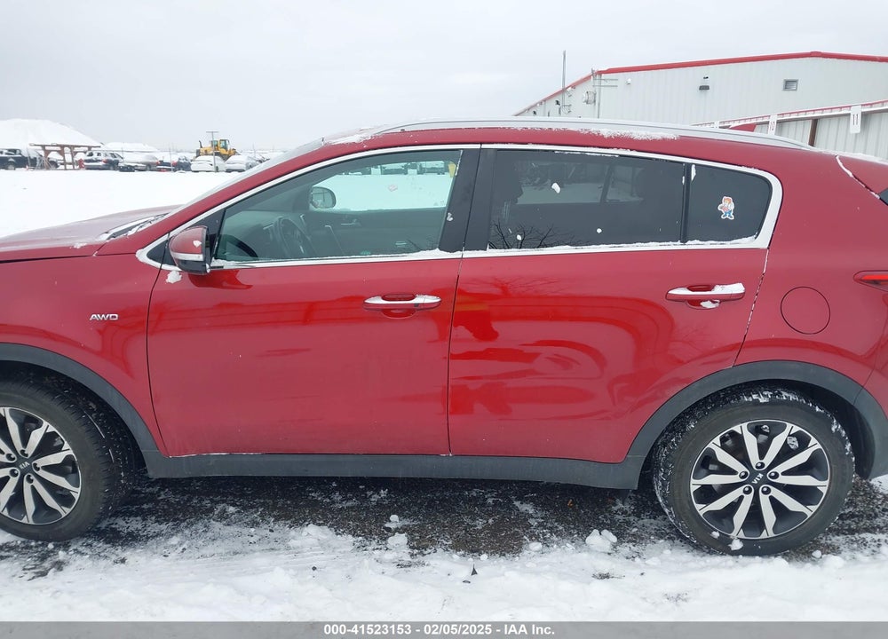 2018 KIA SPORTAGE EX VIN: KNDPNCAC2J7377318