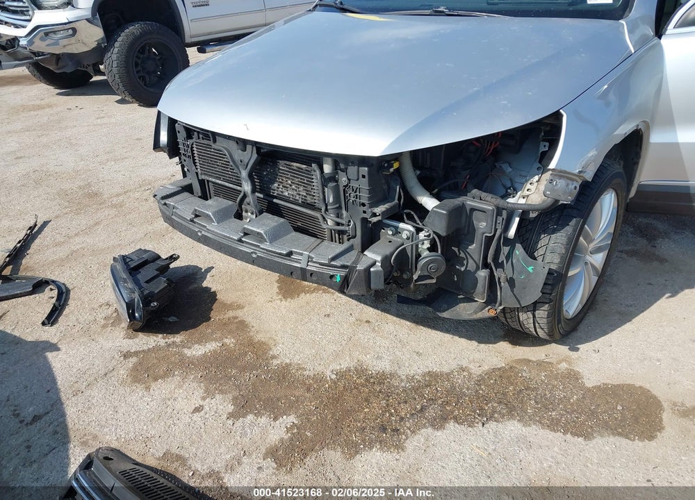 2013 VOLKSWAGEN TIGUAN VIN: WVGAV7AX4DW545658