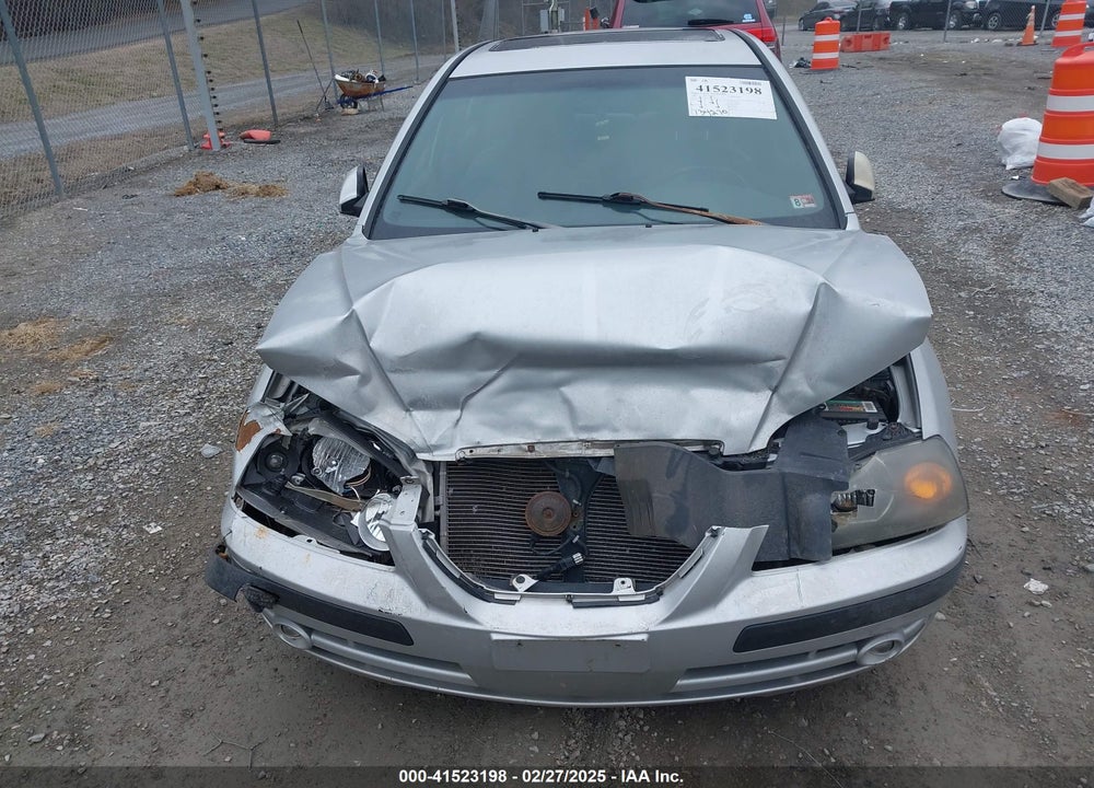 2004 HYUNDAI ELANTRA GT VIN: KMHDN56DX4U113958
