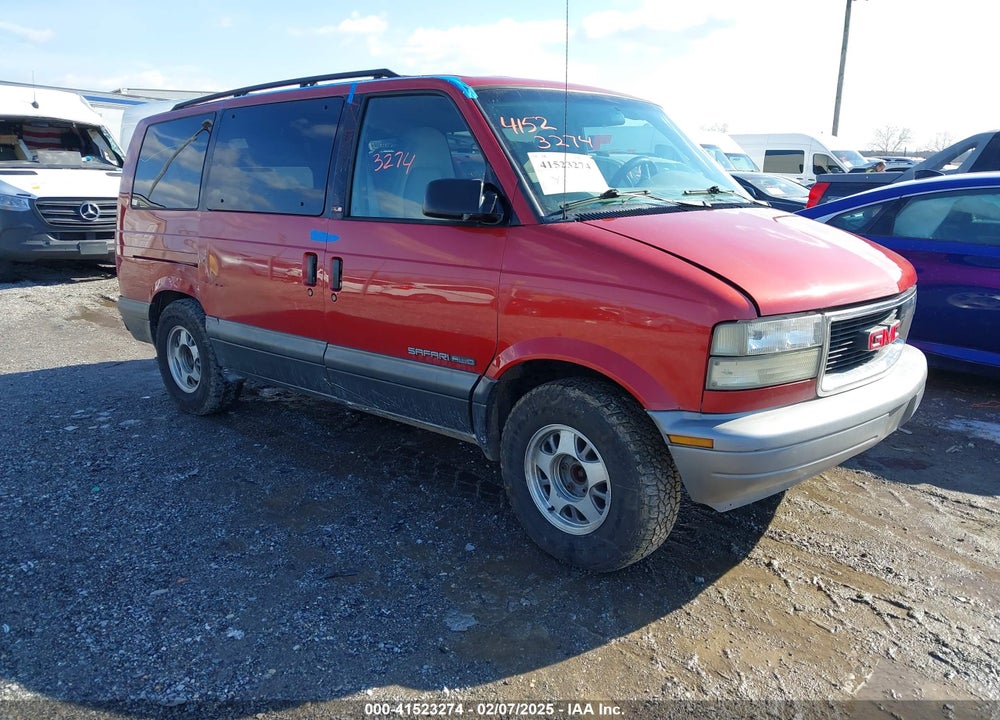 2000 GMC SAFARI SL VIN: 1GKEL19W5YB504011