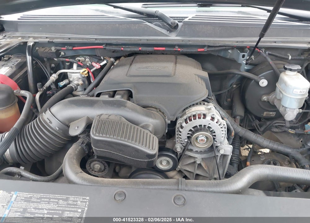 2008 CHEVROLET SUBURBAN 1500 LT VIN: 3GNFC16098G150346