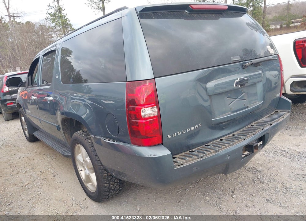 2008 CHEVROLET SUBURBAN 1500 LT VIN: 3GNFC16098G150346