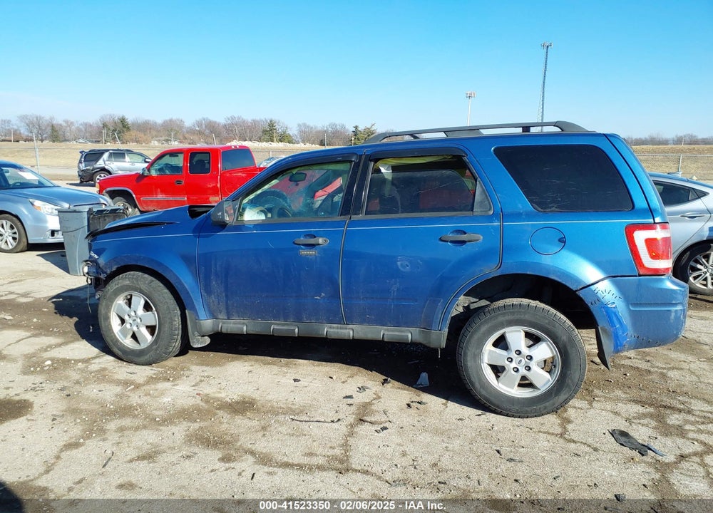 2010 FORD ESCAPE VIN: 1FMCU0DG6AKA02801