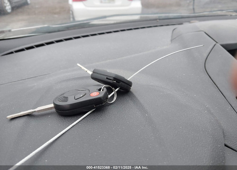2014 FORD ESCAPE VIN: 1FMCU0GX2EUE10380