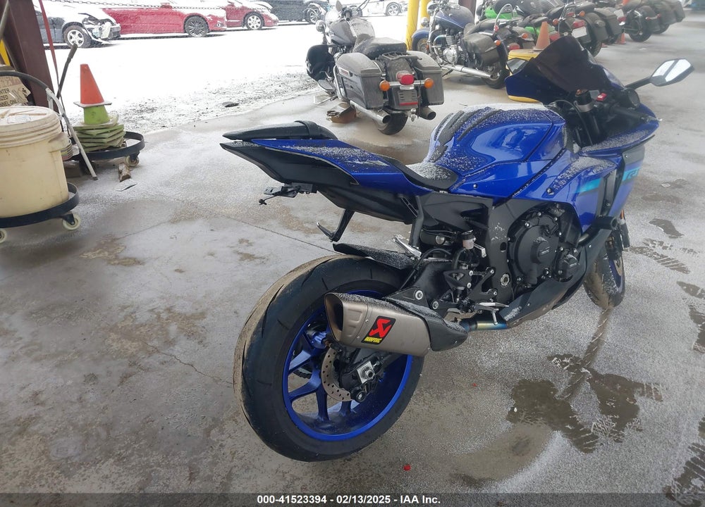 2024 YAMAHA YZFR1 VIN: JYARN66E5RA003929
