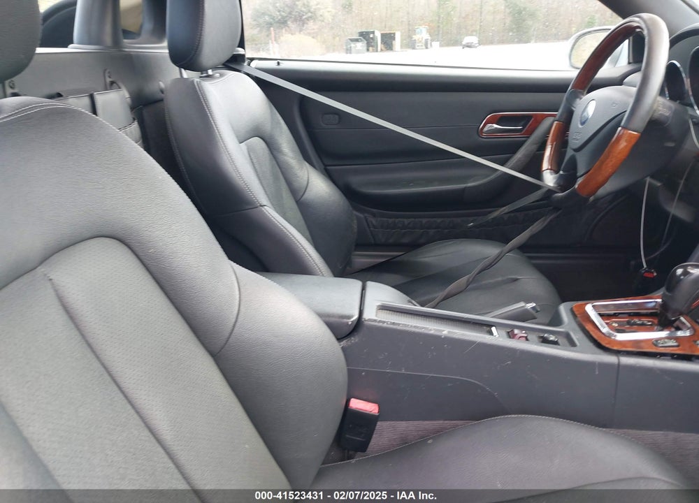 2003 MERCEDES-BENZ SLK 320 VIN: WDBKK65F83F283282