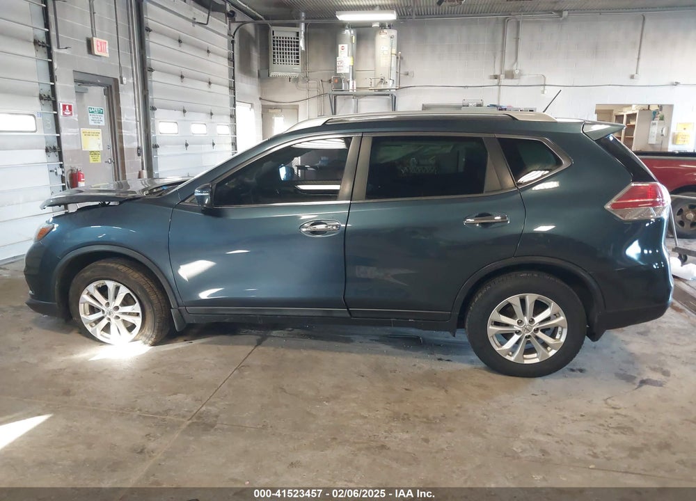 2014 NISSAN ROGUE SV VIN: 5N1AT2MV1EC773901