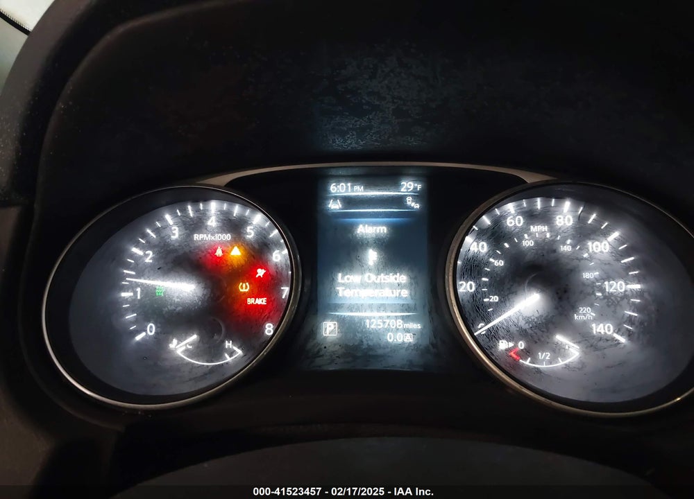 2014 NISSAN ROGUE SV VIN: 5N1AT2MV1EC773901
