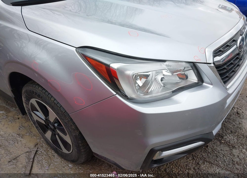 2018 SUBARU FORESTER 2.5I PREMIUM VIN: JF2SJAECXJH568937