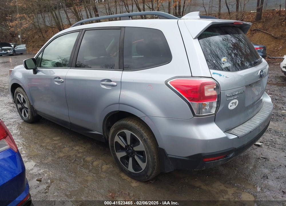 2018 SUBARU FORESTER 2.5I PREMIUM VIN: JF2SJAECXJH568937