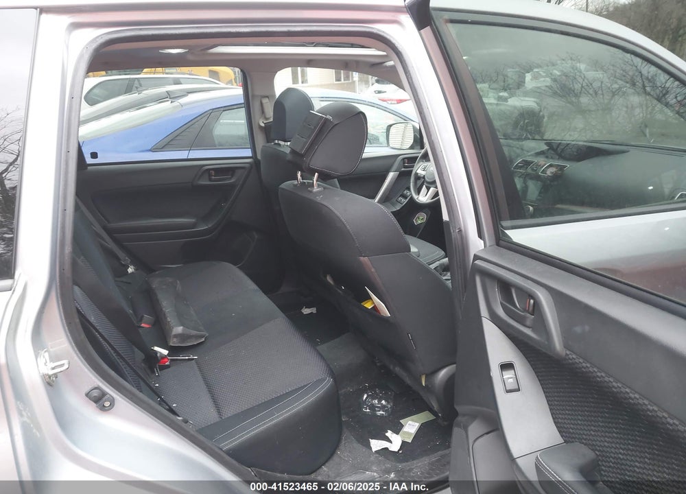 2018 SUBARU FORESTER 2.5I PREMIUM VIN: JF2SJAECXJH568937