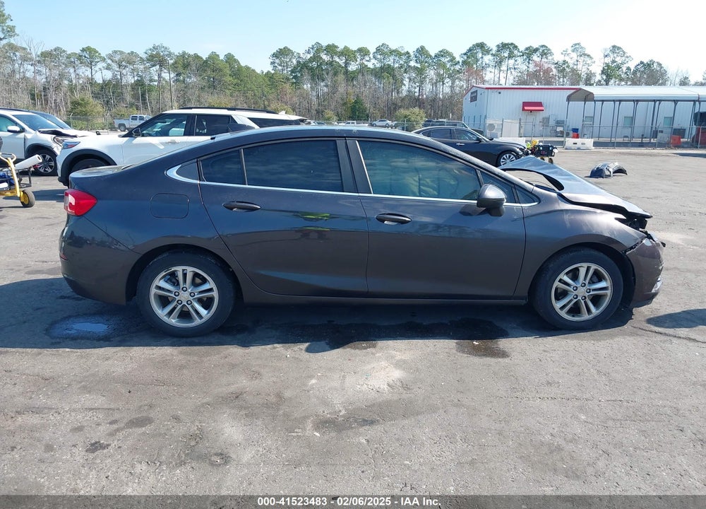 2017 CHEVROLET CRUZE VIN: 1G1BE5SM0H7125325