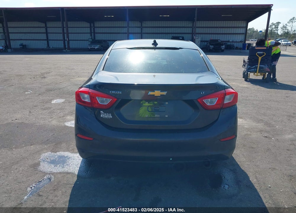 2017 CHEVROLET CRUZE VIN: 1G1BE5SM0H7125325