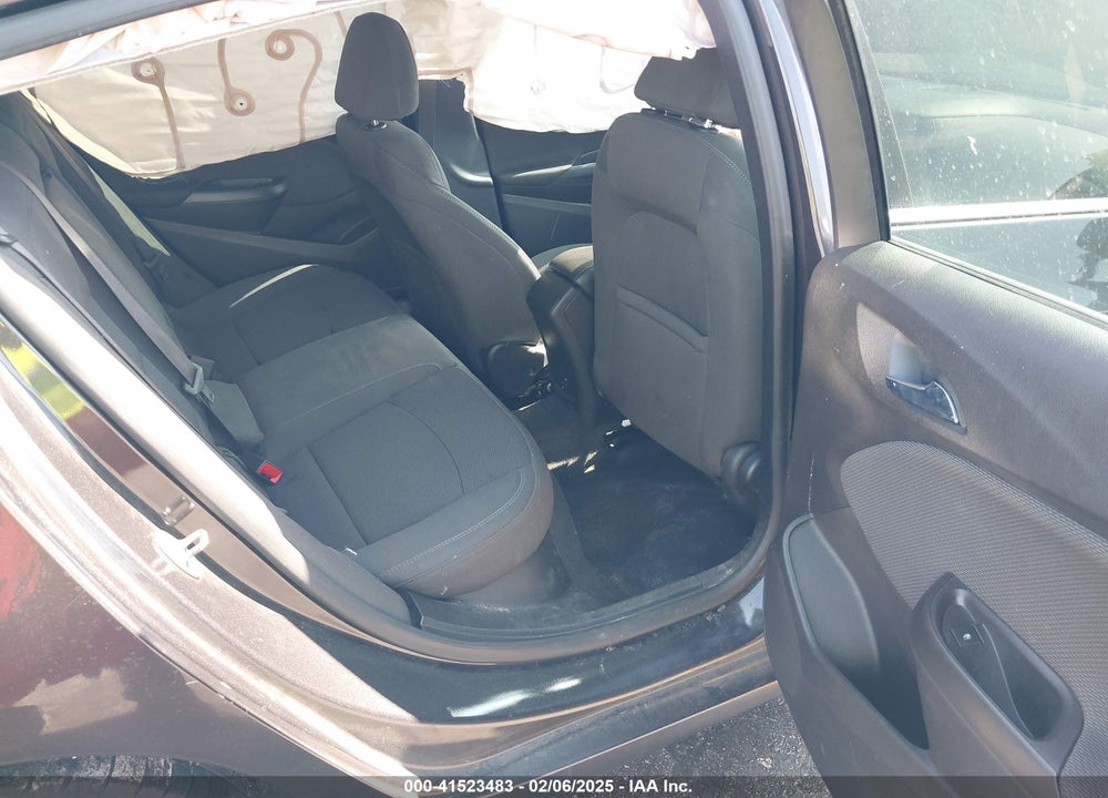 2017 CHEVROLET CRUZE VIN: 1G1BE5SM0H7125325