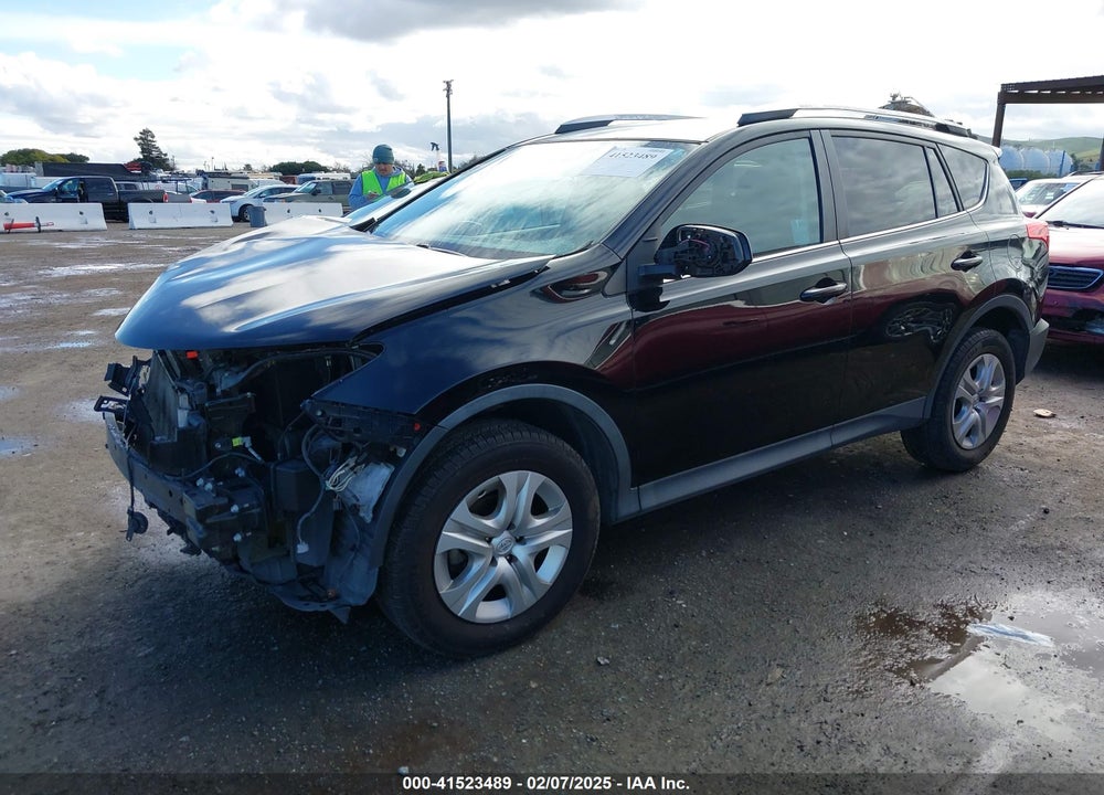 2015 TOYOTA RAV4 LE VIN: 2T3ZFREV0FW166599