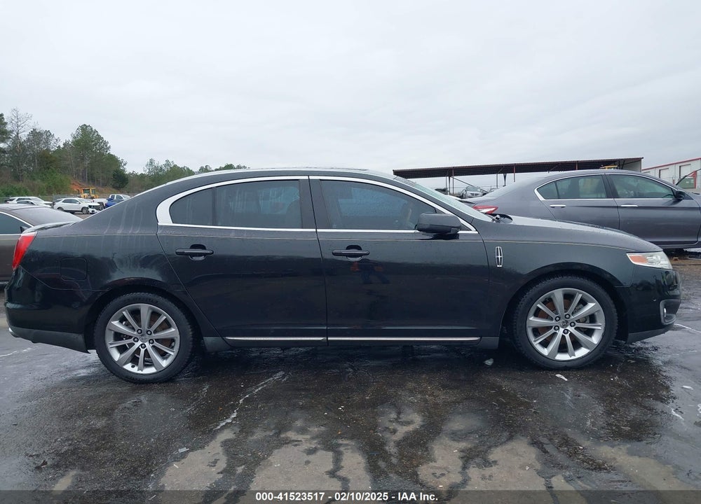 2011 LINCOLN MKS VIN: 1LNHL9FT1BG608941