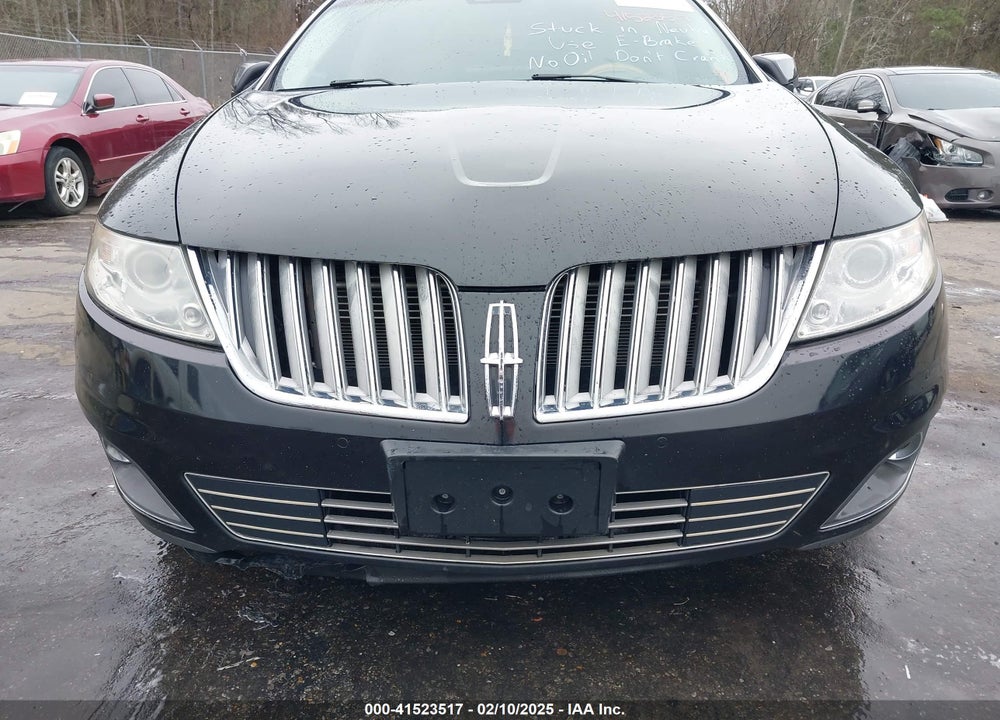2011 LINCOLN MKS VIN: 1LNHL9FT1BG608941