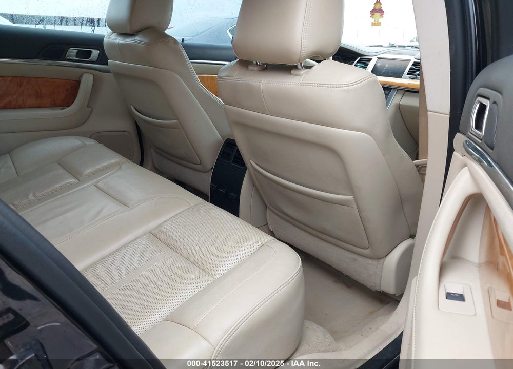 2011 LINCOLN MKS VIN: 1LNHL9FT1BG608941