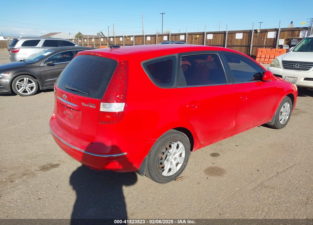 2010 HYUNDAI ELANTRA TOURING VIN: KMHDB8AE7AU066121