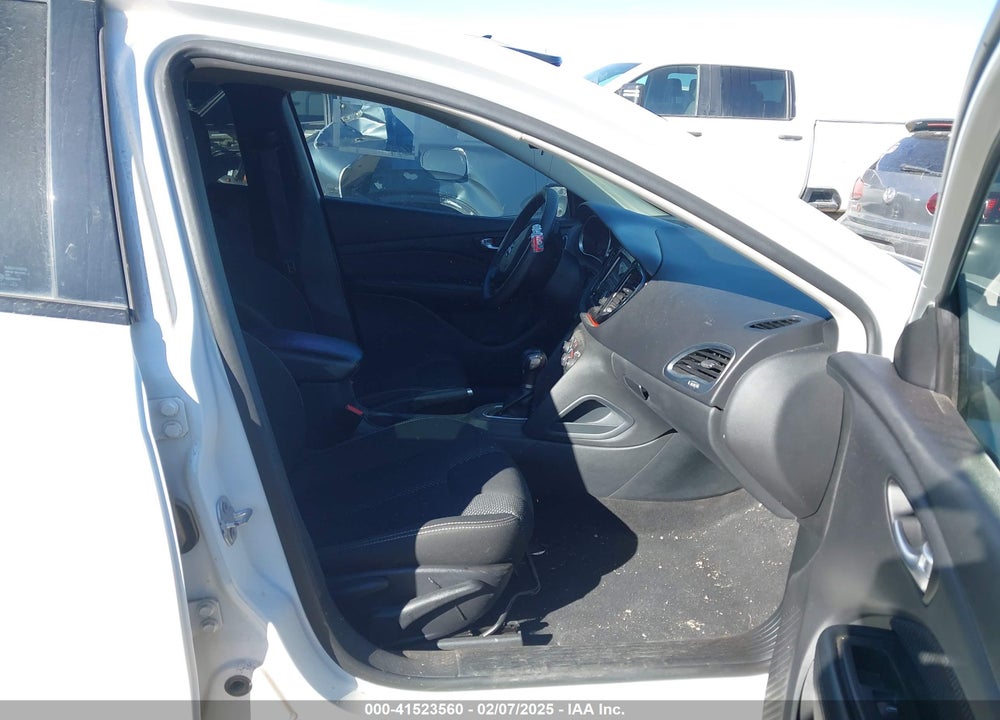 2016 DODGE DART SXT VIN: 1C3CDFBB7GD766611