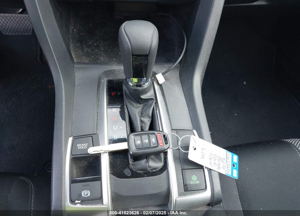 2019 HONDA CIVIC LX VIN: 2HGFC2F6XKH531361