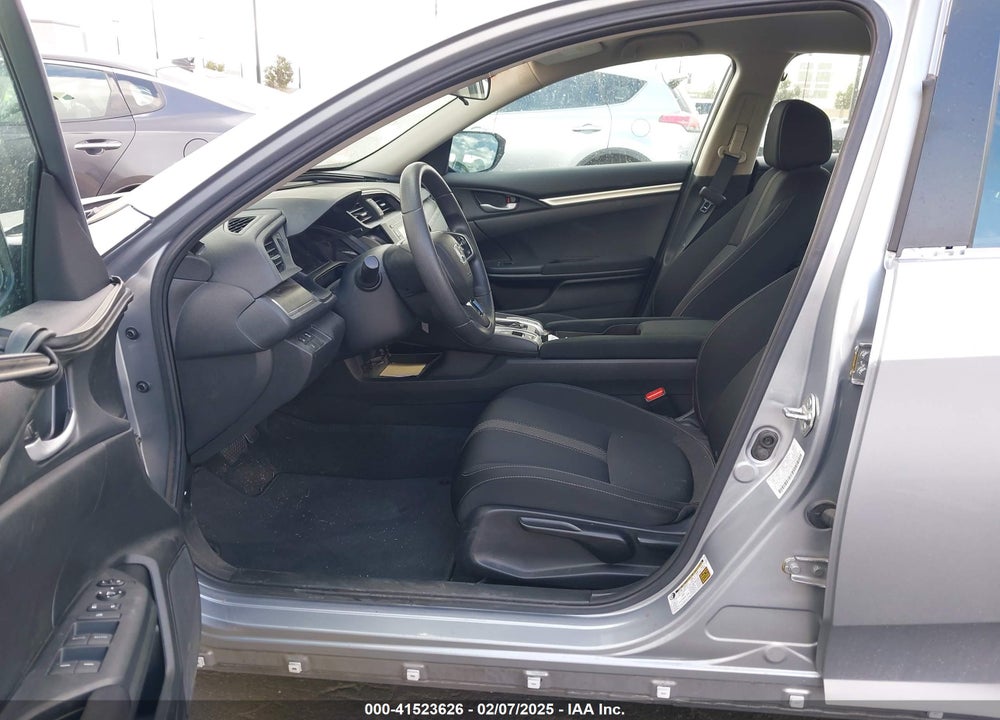 2019 HONDA CIVIC LX VIN: 2HGFC2F6XKH531361