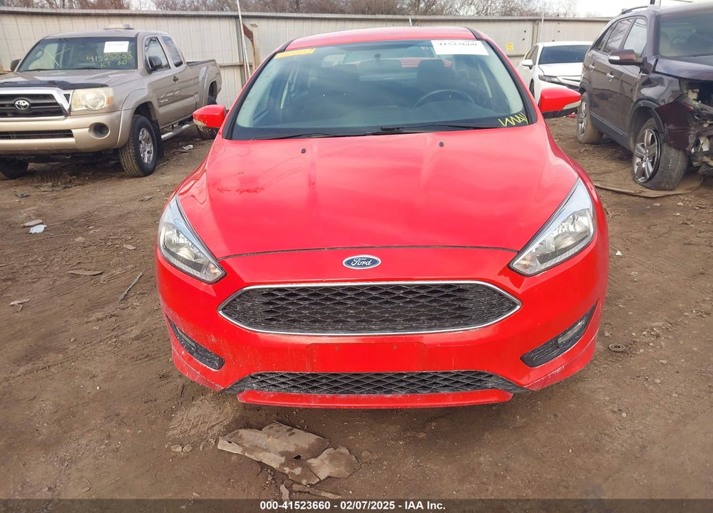 2016 FORD FOCUS VIN: 1FADP3F27GL386437