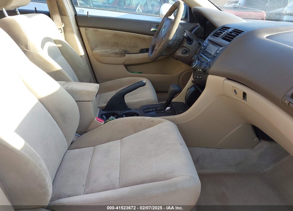 2005 HONDA ACCORD VIN: 1HGCM56485A006463