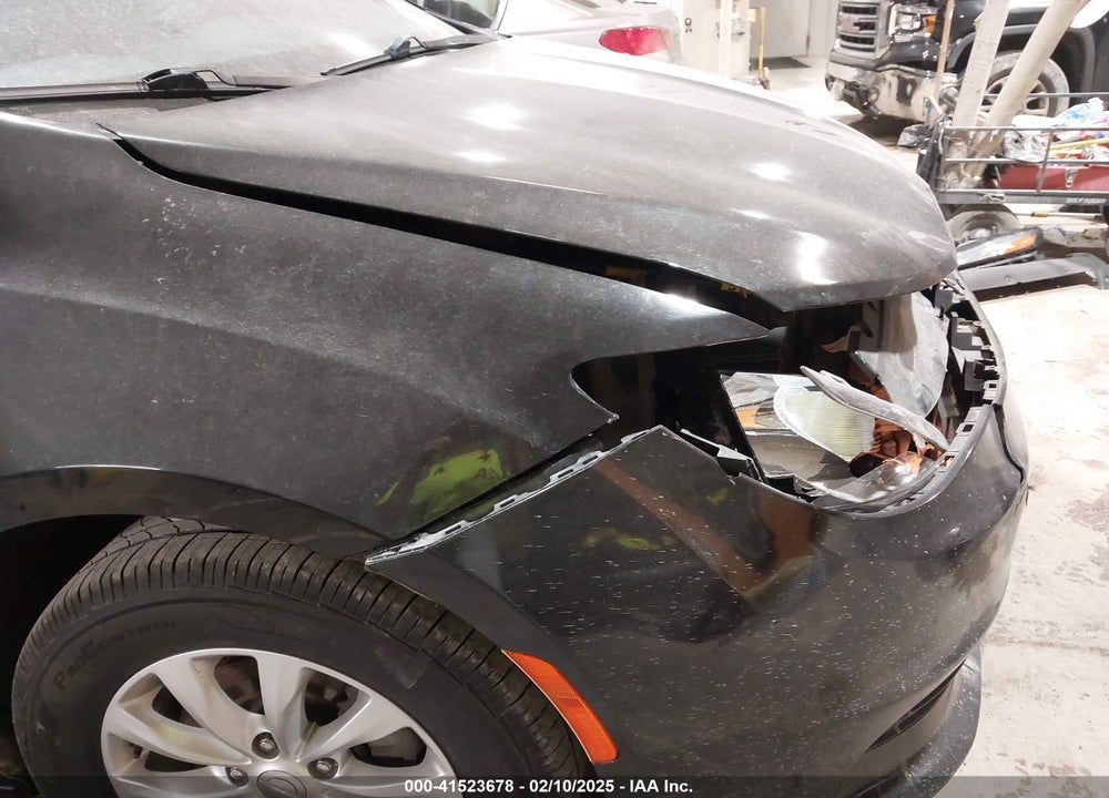 2018 CHRYSLER PACIFICA VIN: 2C4RC1CGXJR257199